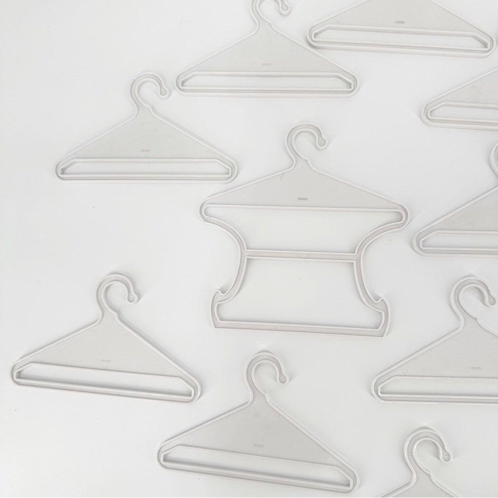 15 American Girl Doll Hangers - Picture 6 of 7